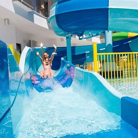 Resort Narcia 5*